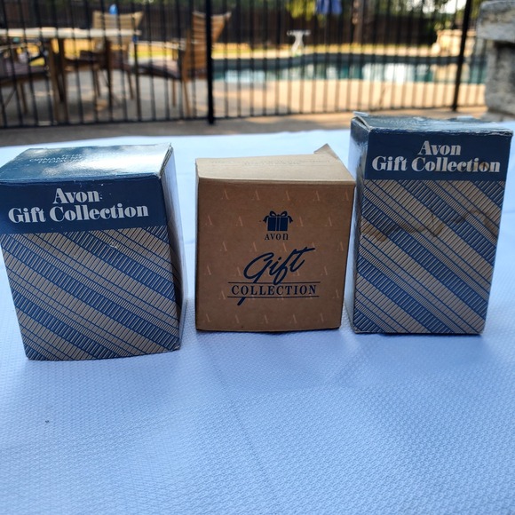 Avon ♡ Set of 3 Vintage Teddy Bear Ornaments ♡ Christmas ♡ ADORABLE ♡ NEW In Box - Picture 2 of 11